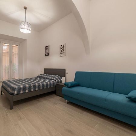 Terme Di Traiano Apartment - 10 Min Dal Colosseo Rome Exterior photo